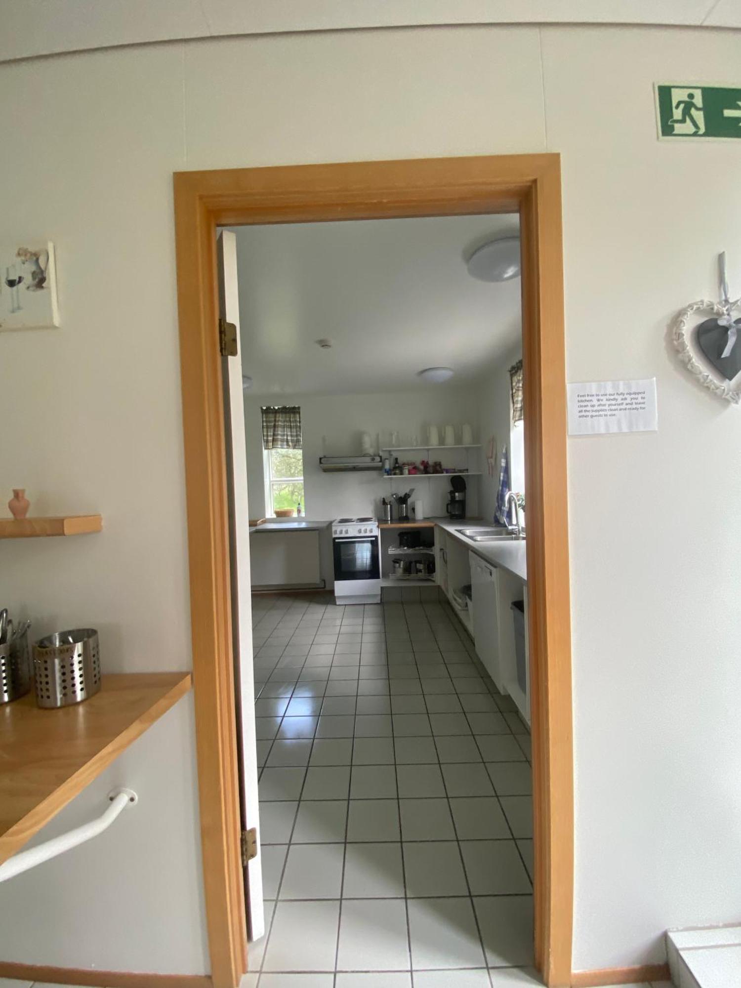 Guesthouse Hraunbaer Athaldalur Buitenkant foto